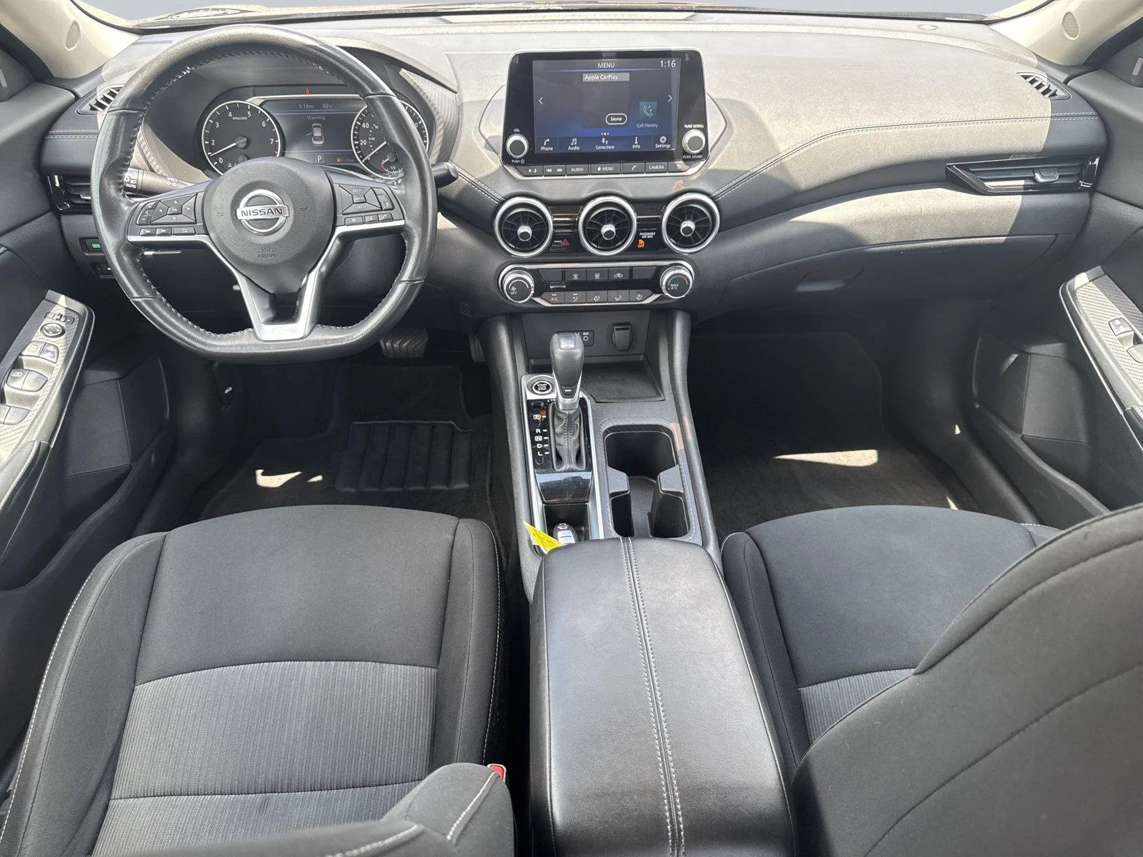 Used 2022 Rosewood Metallic Nissan SV image 10