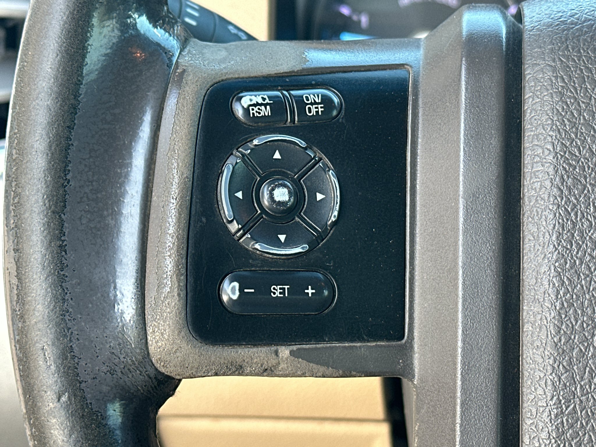 Used 2016 White Platinum Metallic Tri-Coat Ford LARIAT image 19