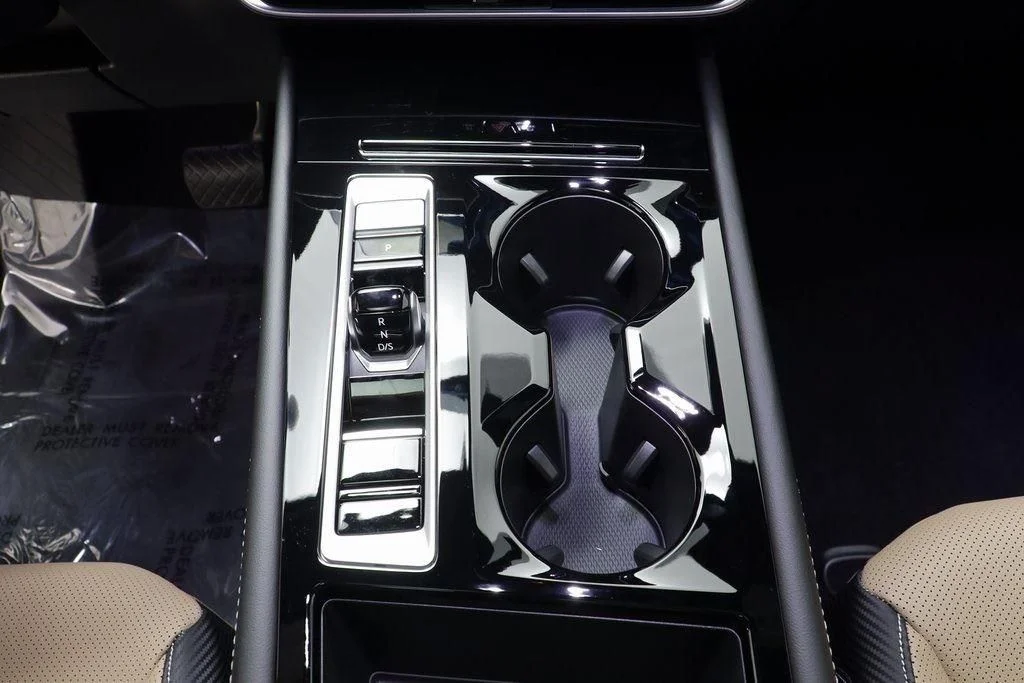 New 2026 Deep Black Volkswagen 2.0T SE w/Technology image 12