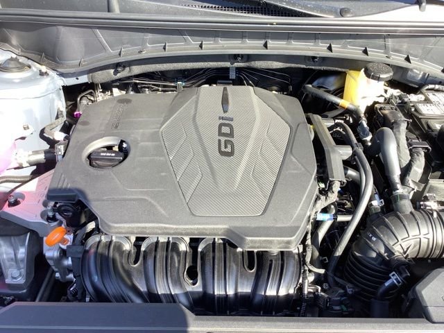 2025 Hyundai Tucson SE - Photo 15
