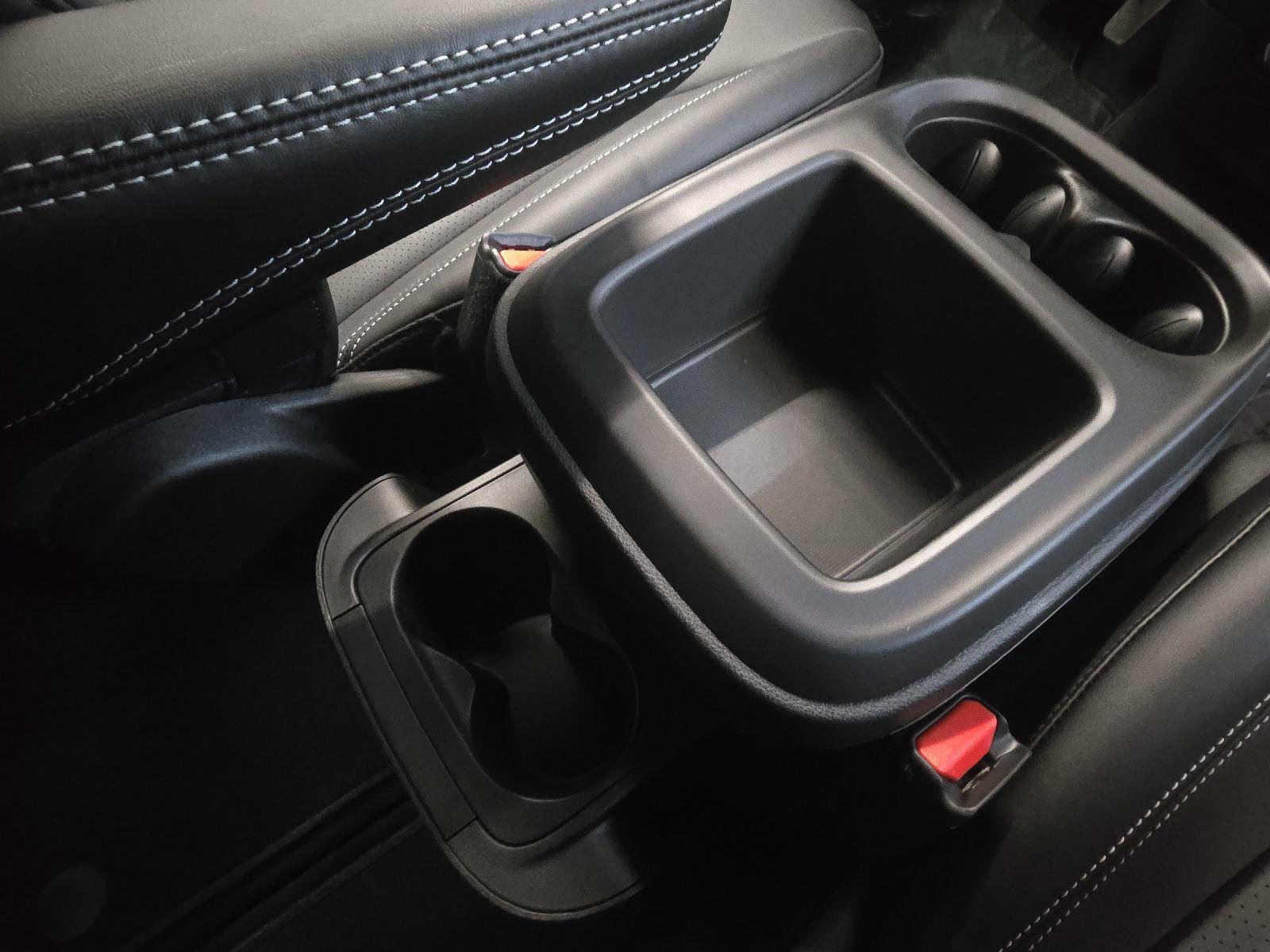 2026 Chrysler Pacifica Select - Photo 35