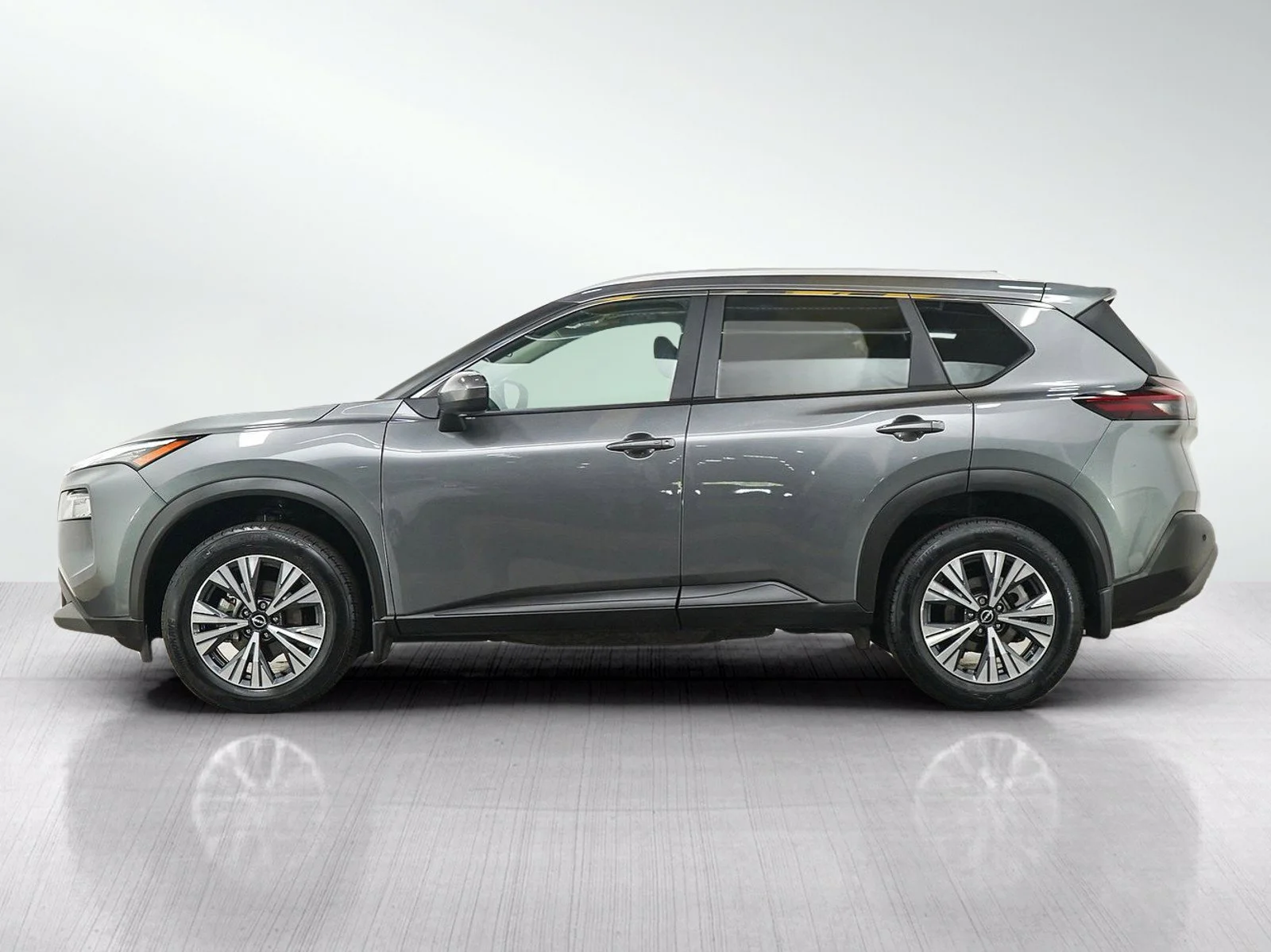Used 2023 Nissan Rogue SV with VIN 5N1BT3BB6PC848422 for sale in Minneapolis, Minnesota