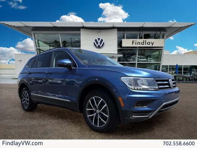Certified Used 2020 Blue Volkswagen 2.0T SE image 1