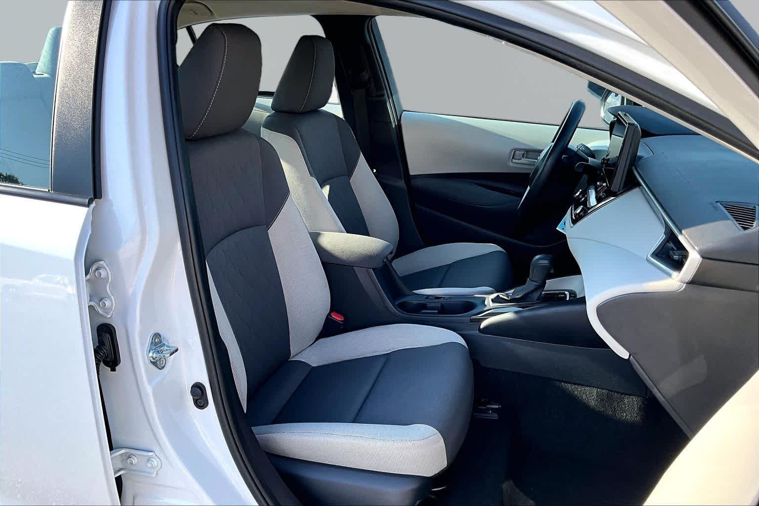 Certified Used 2026 Wind Chill Pearl Toyota LE image 9