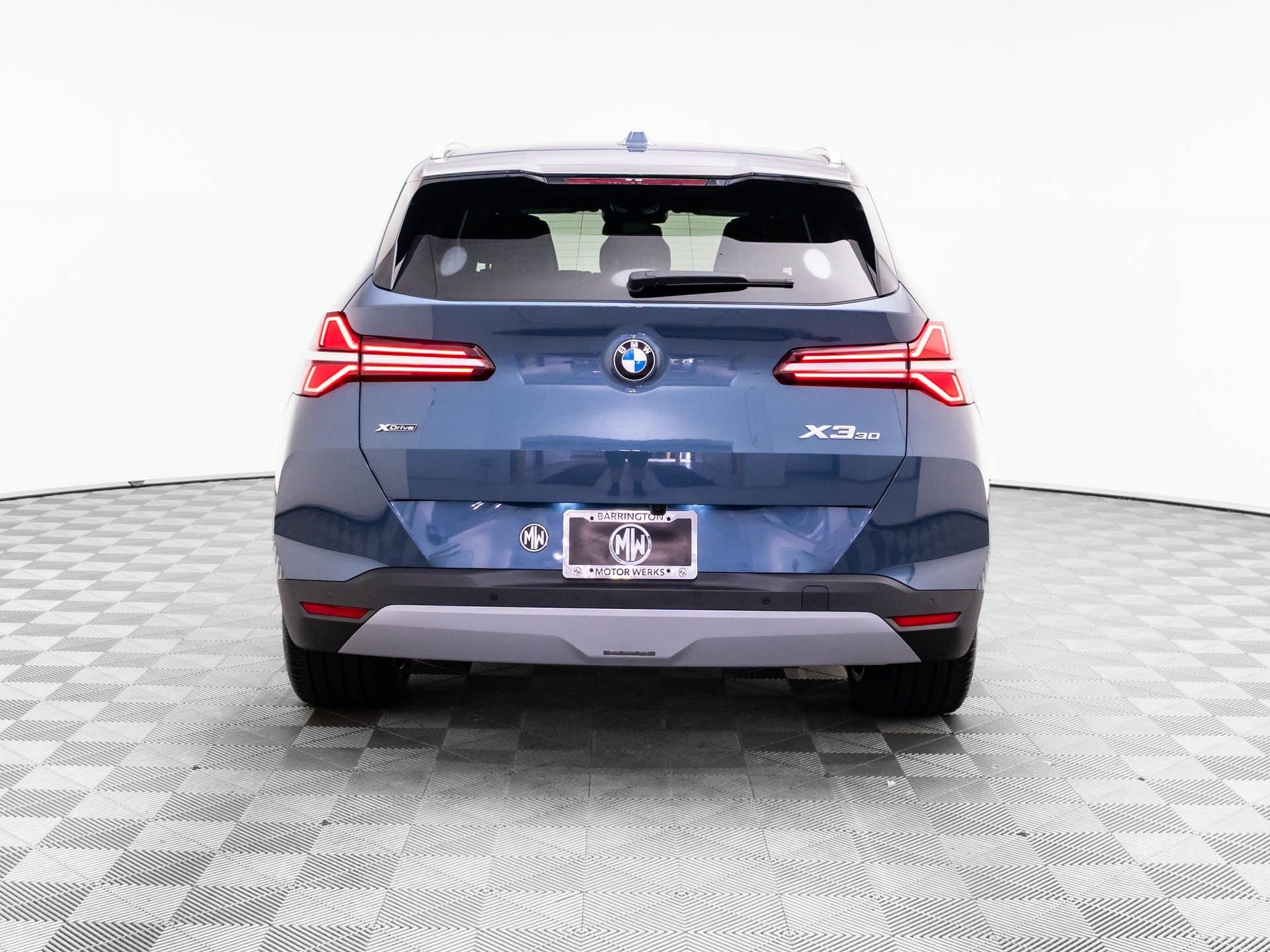 New 2026 Arctic Race Blue metallic BMW 30 xDrive image 5