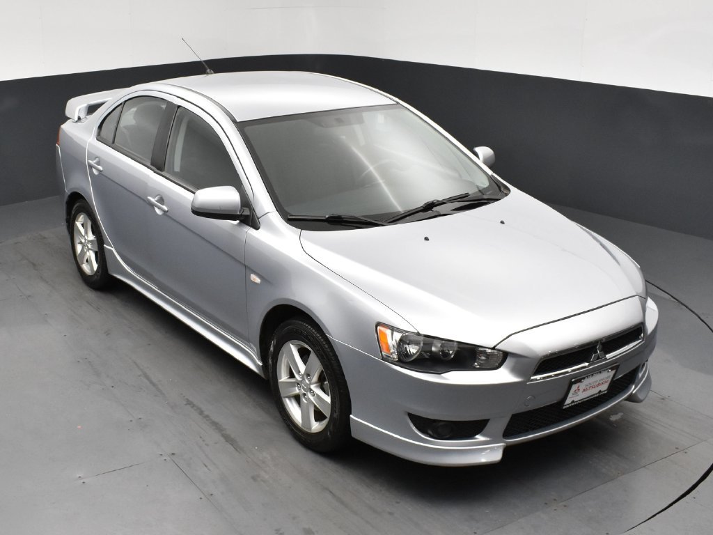 Used 2009 White Mitsubishi ES image 20