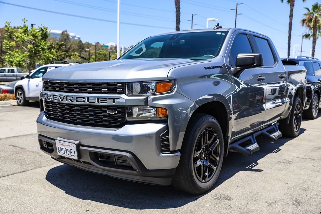 Used 2021 Gray Chevrolet Custom image 3