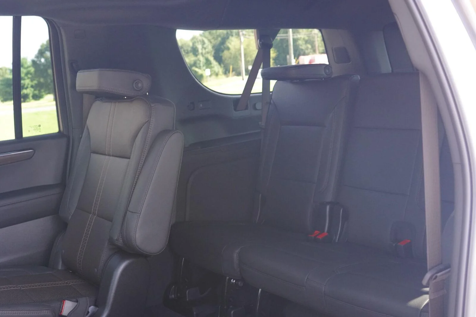 2026 Chevrolet Suburban High Country - Photo 30