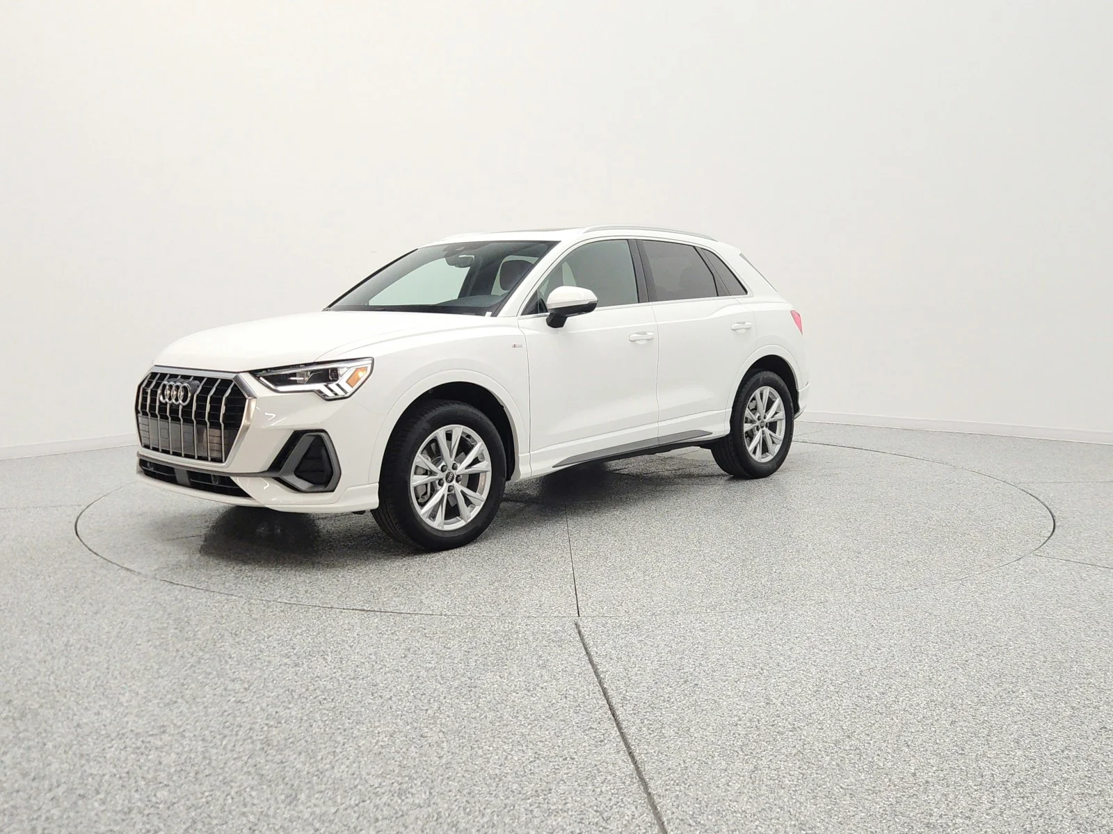 2023 Audi Q3 45 TFSI S Line Premium Plus quattro's photo