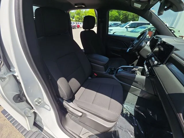 Used 2024 White Chevrolet LT image 11