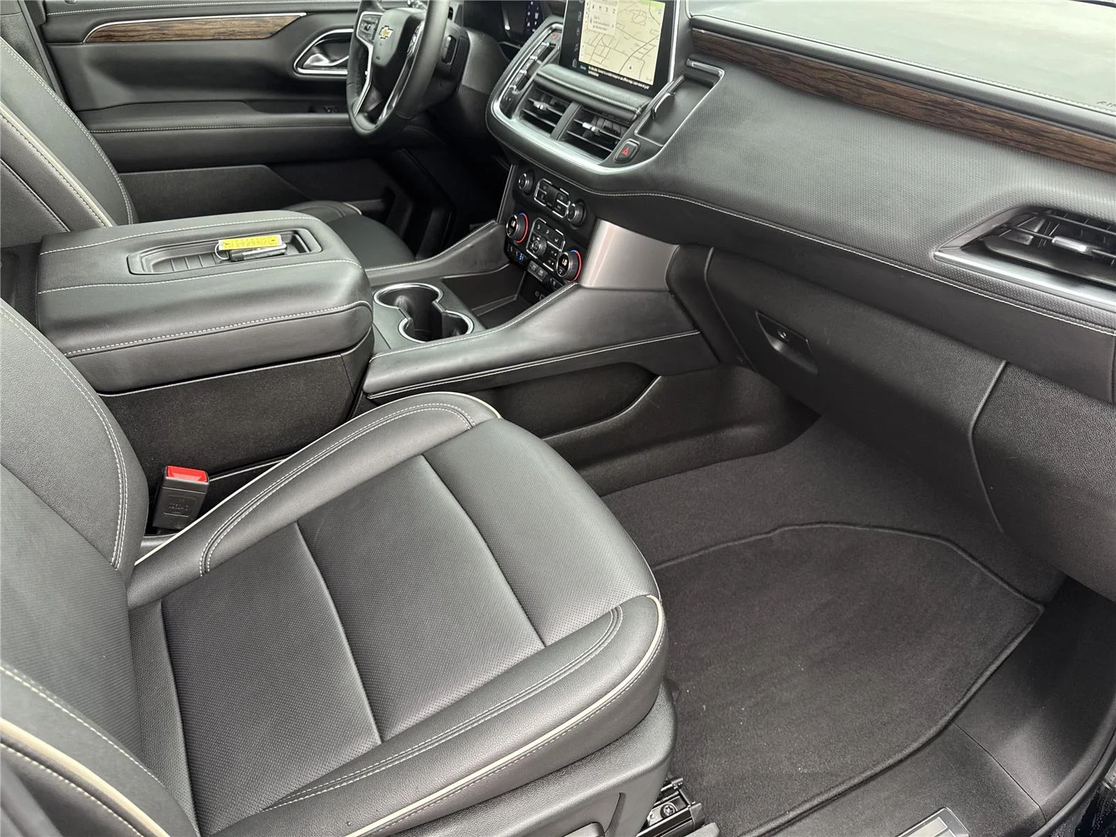 Used 2024 Black Chevrolet Premier image 38