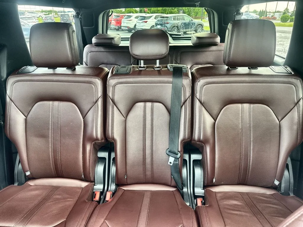 Used 2024 White Ford Limited image 23
