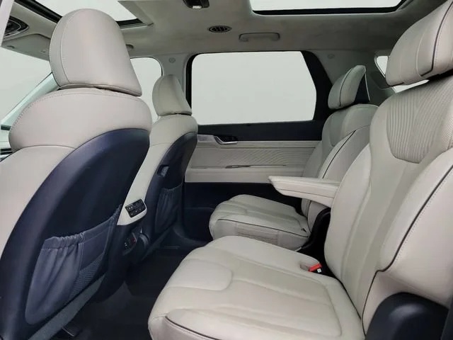 Used 2024 Gray Hyundai Calligraphy image 11