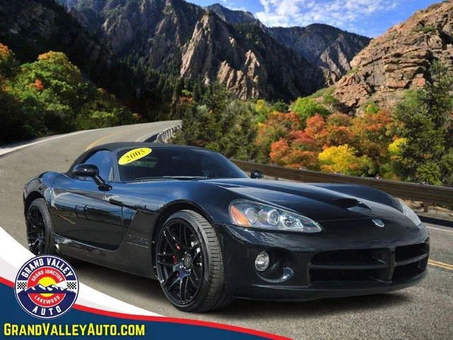 2005 Dodge Viper SRT10