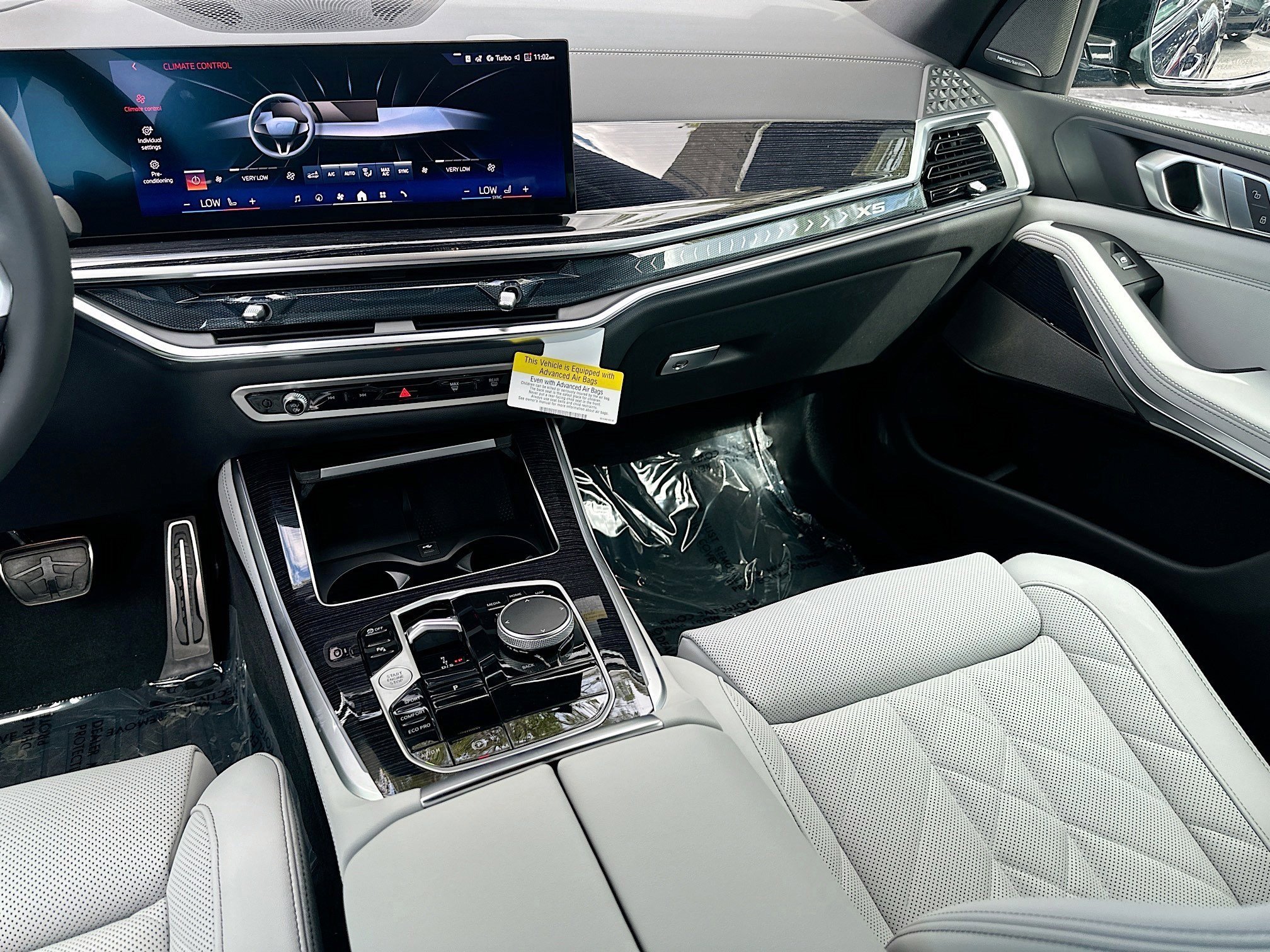 2026 BMW X5 40i - Photo 18