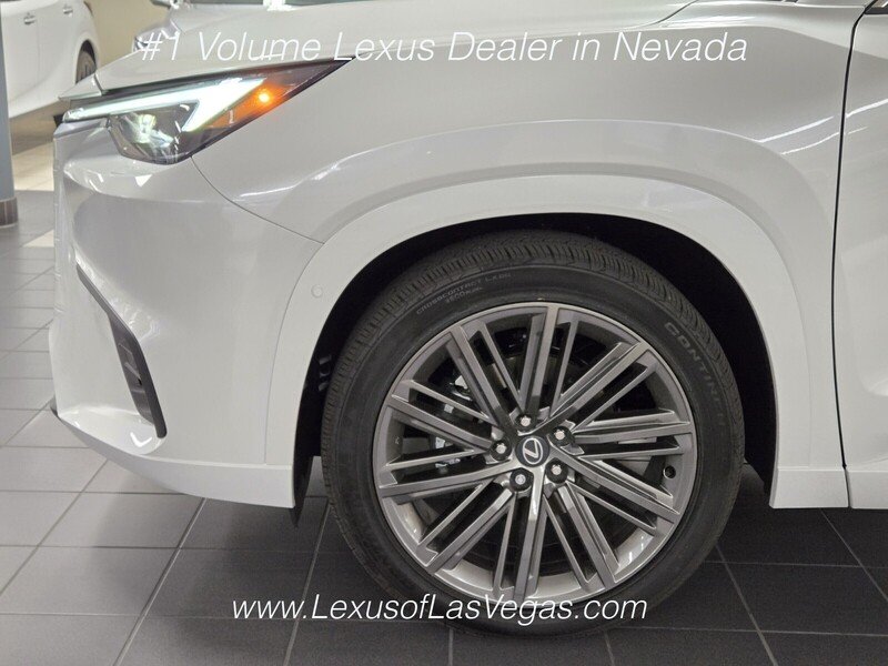 New 2026 Wind Chill Pearl Lexus LUXURY AWD image 9