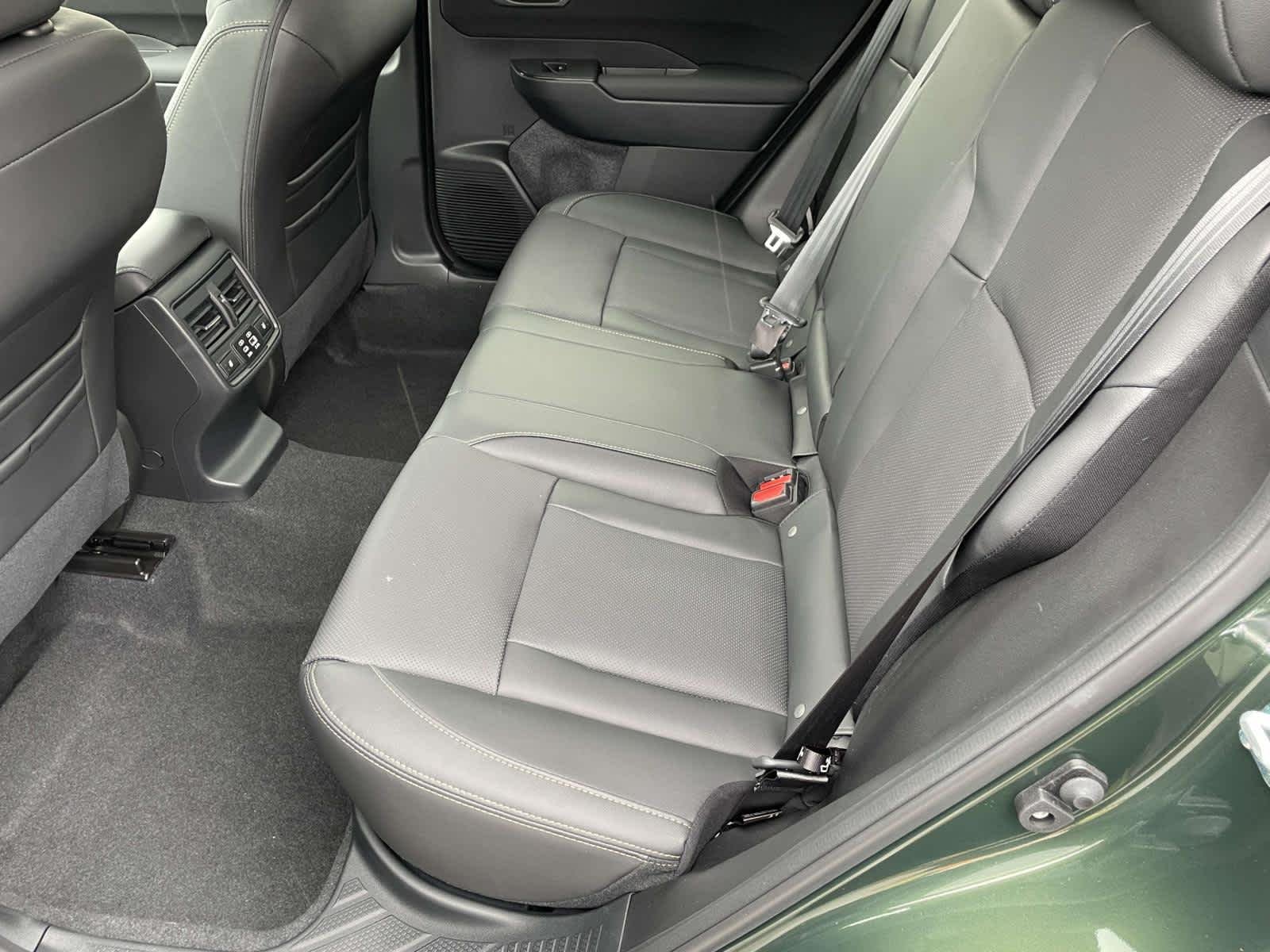 2026 Subaru Outback Limited - Photo 17