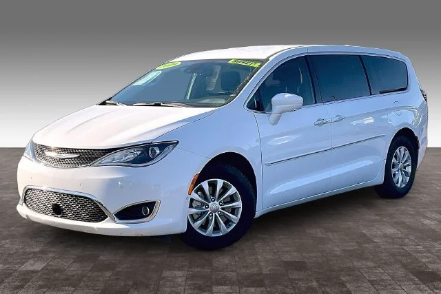 2019 Chrysler Pacifica Touring Plus