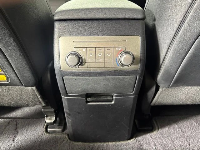 Used 2013 Classic Silver Metallic Toyota SE image 13