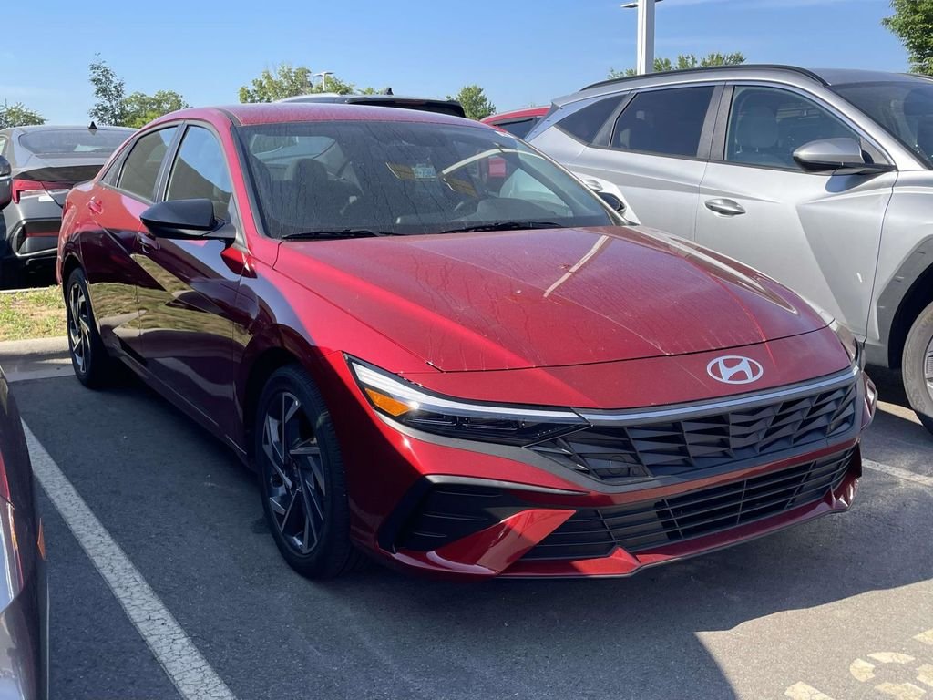 2025 Hyundai Elantra 2.0 SEL Sport IVT's photo