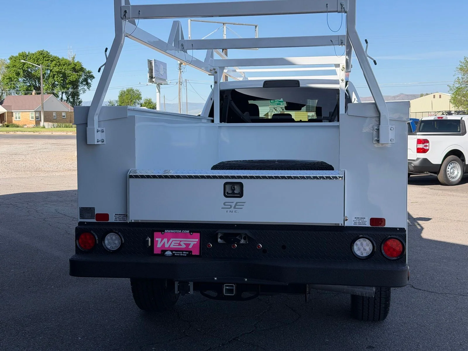 New 2026 Bright White Clear-Coat Exterior Paint RAM Tradesman image 8