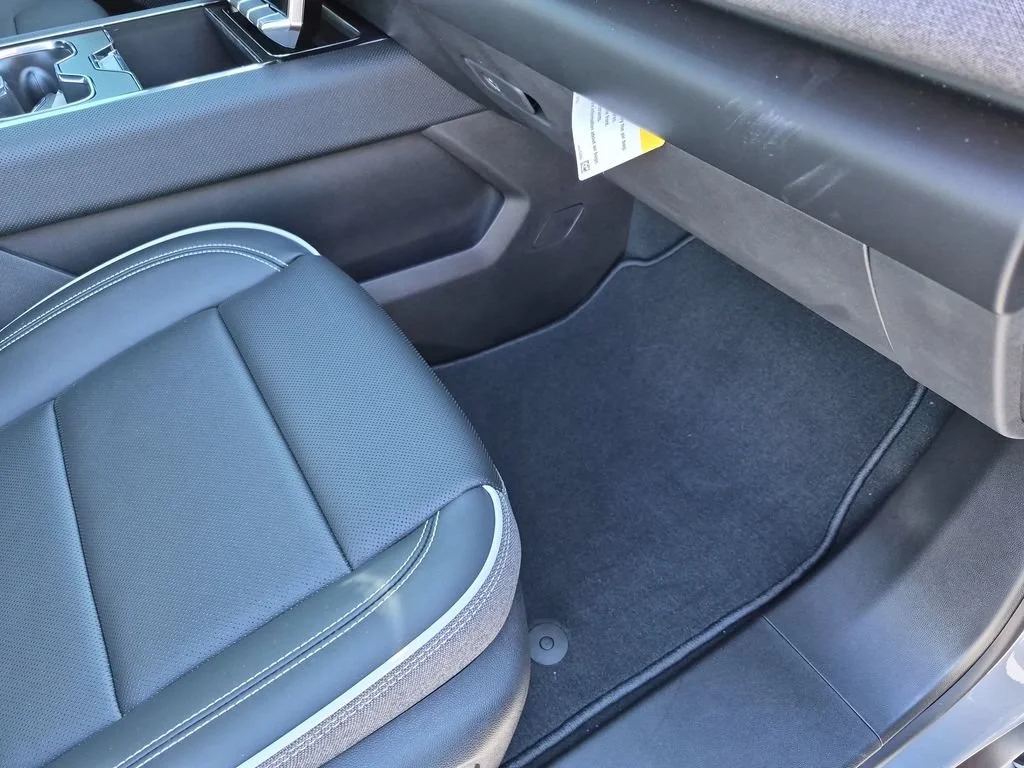 2026 GMC Sierra EV Elevation - Photo 44
