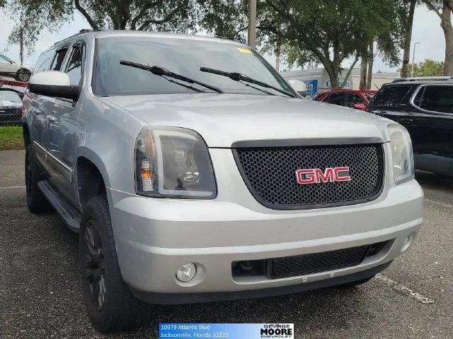 2012 GMC Yukon XL SLE