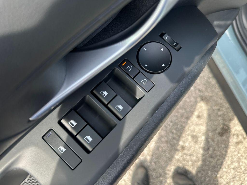 2026 Hyundai Santa Cruz SE - Photo 13