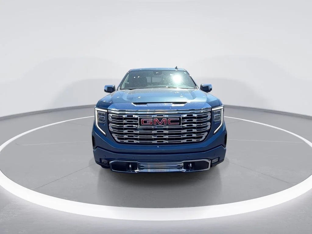 Used 2026 Blue GMC Denali image 3