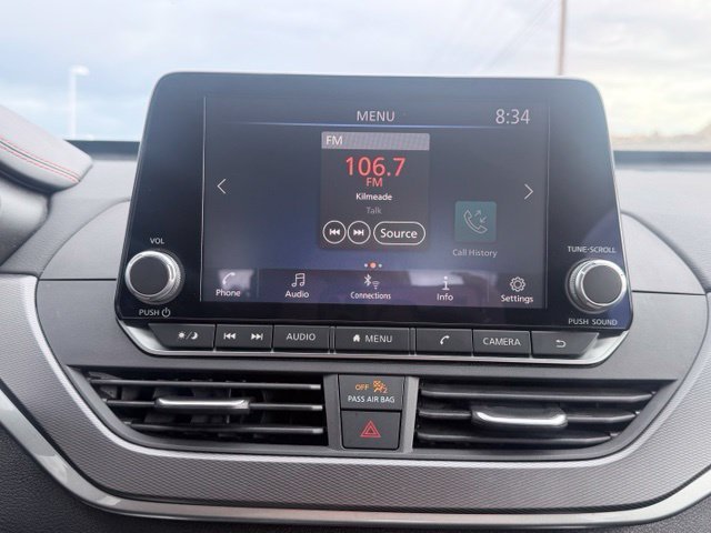 2025 Nissan Altima SR - Photo 14