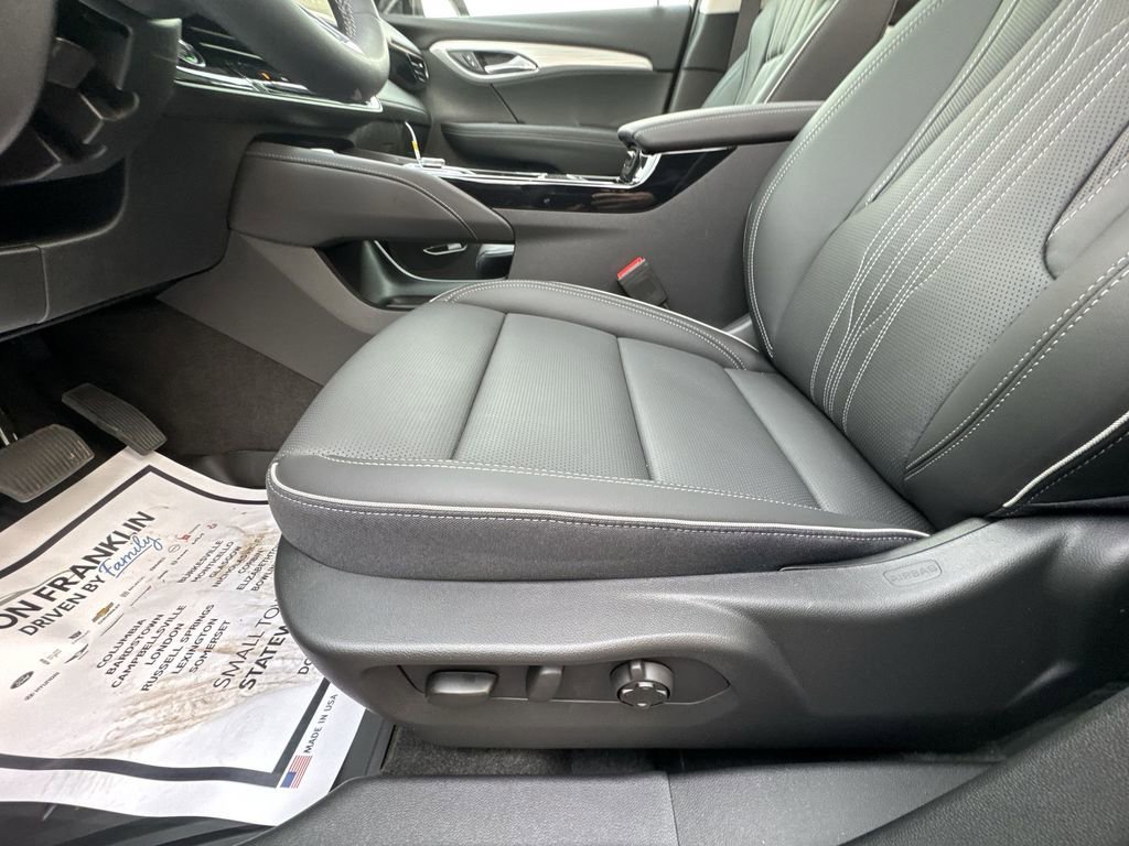 2026 Buick Envision Avenir - Photo 12