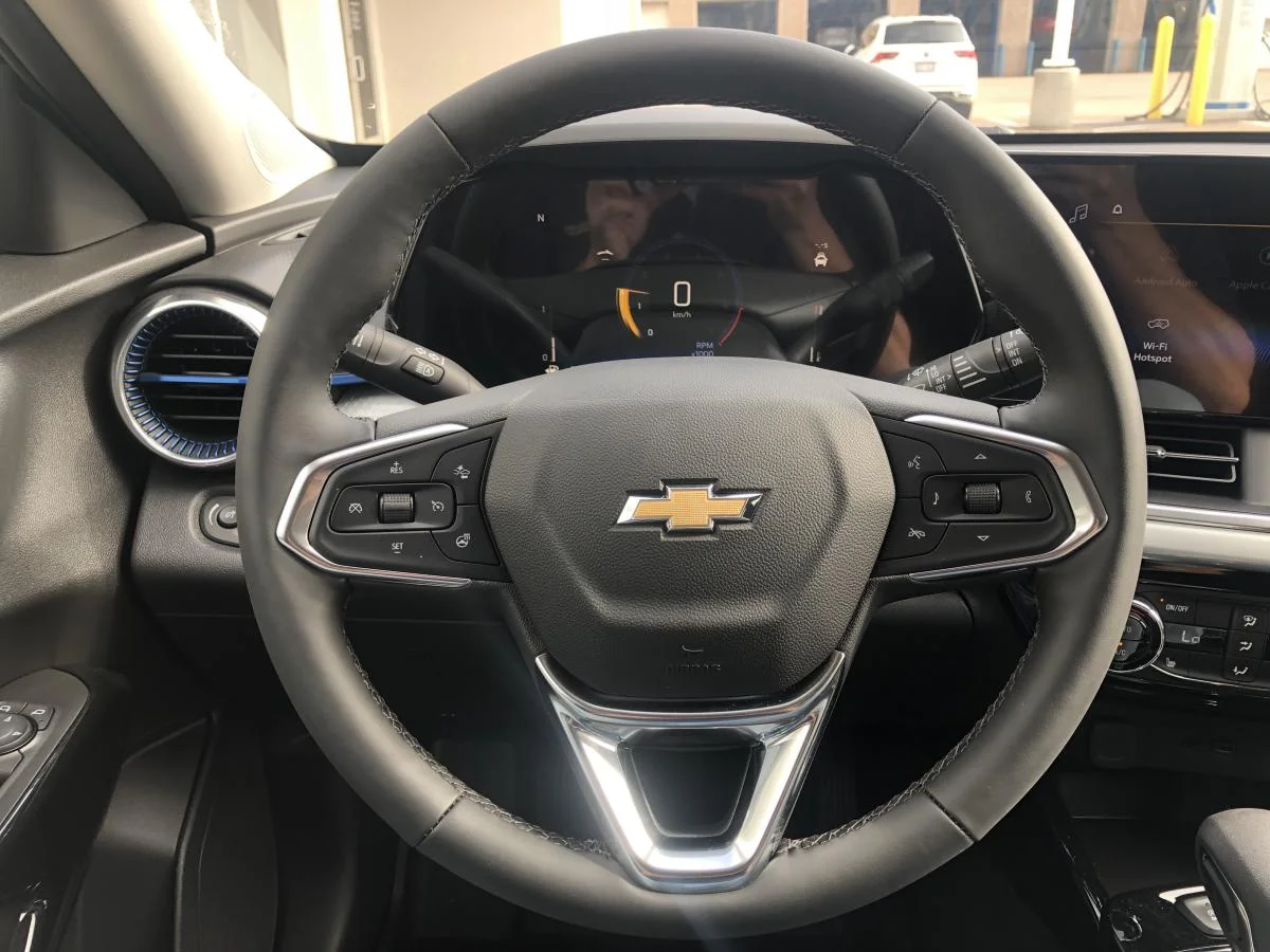 New 2026 Black Chevrolet Fwd 4dr Lt image 12