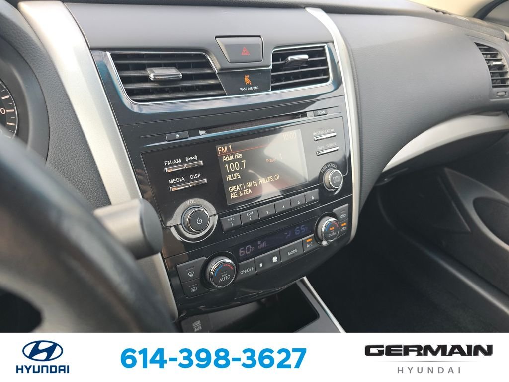 Used 2015 Gray Nissan 2.5 SV image 25