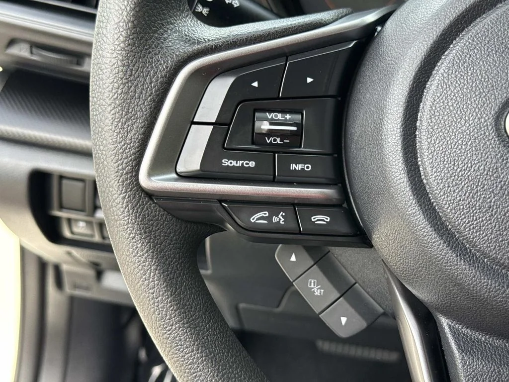 Used 2023 White Subaru Base image 39