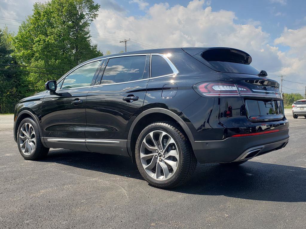Used 2021 Black Lincoln Reserve image 6