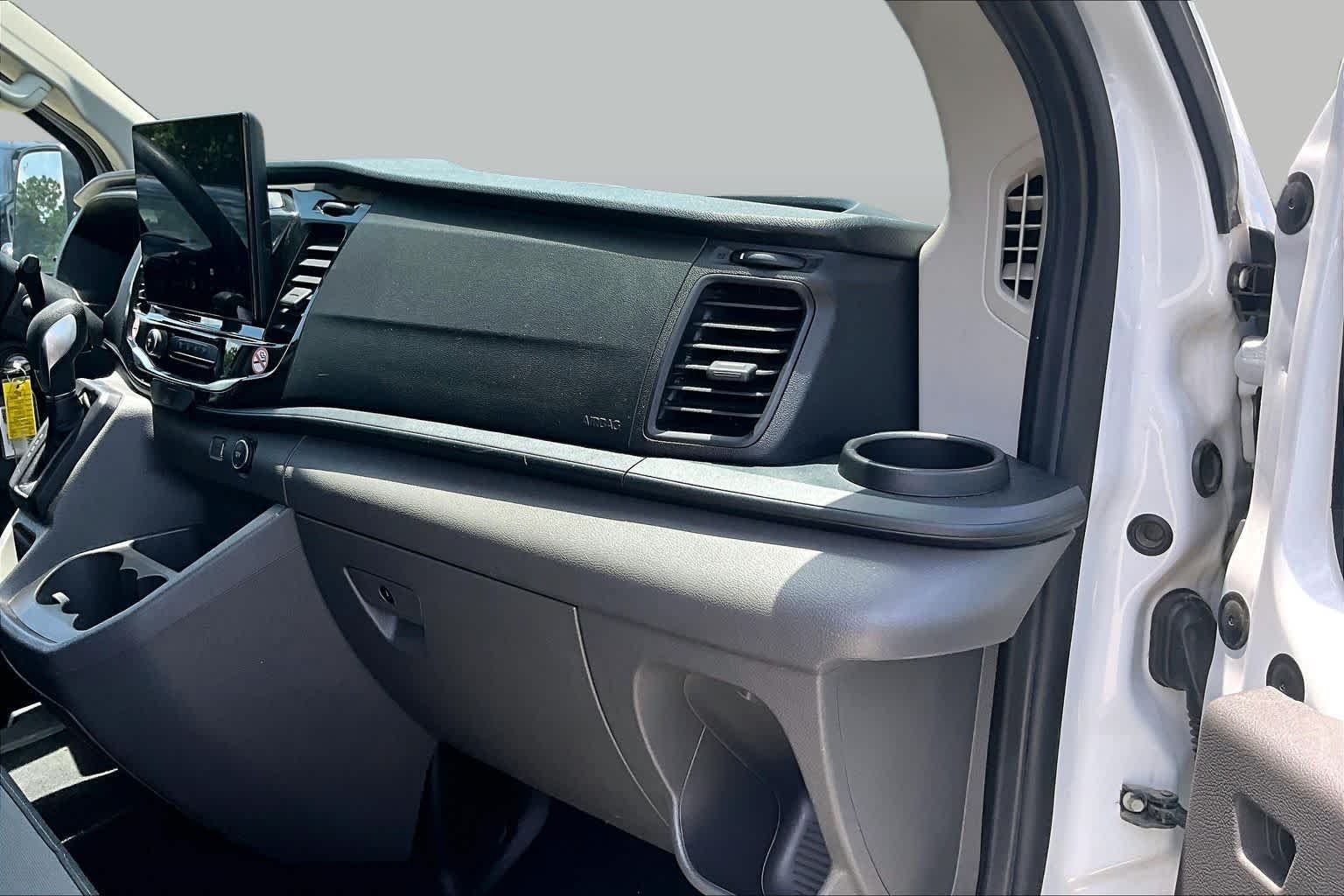 Used 2023 Oxford White Ford XLT image 18
