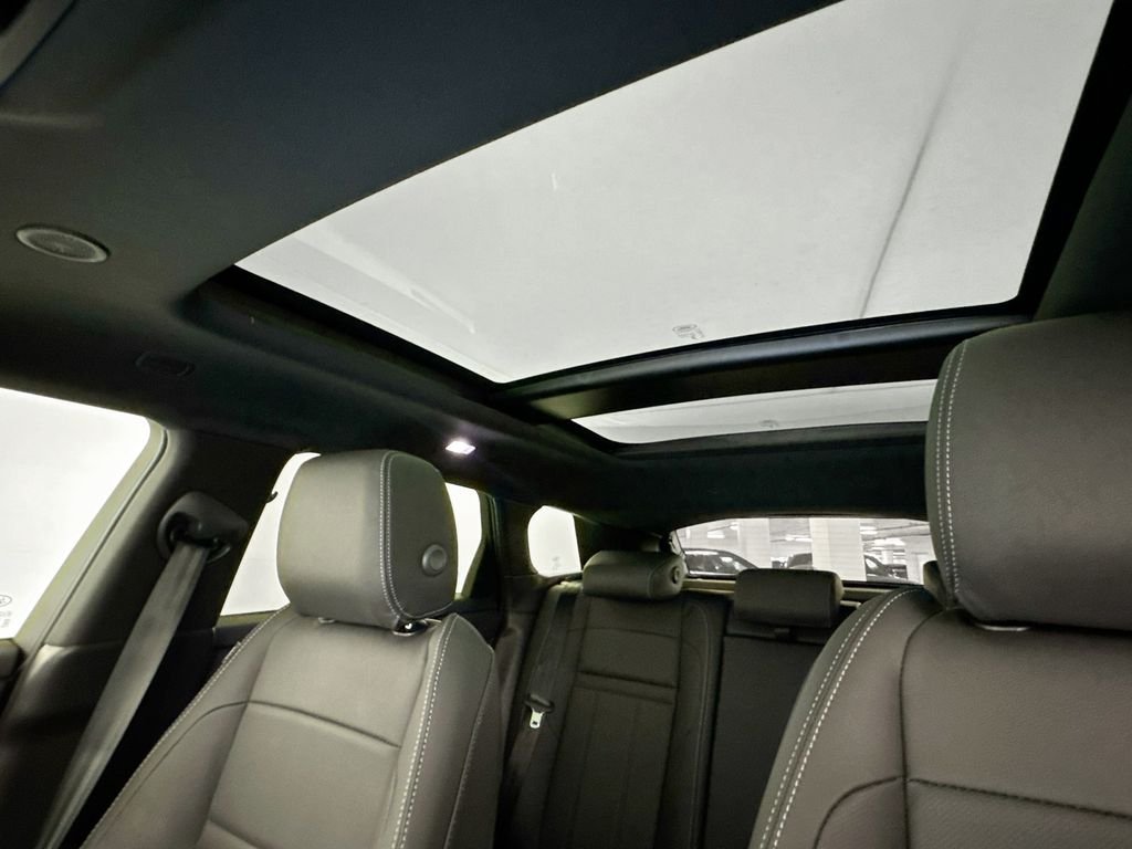 New 2026 Tribeca Blue Land Rover Hoxton Edition image 21