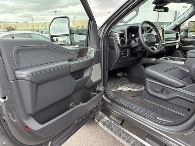 New 2026 Carbonized Gray Metallic Ford F-250® Lariat® image 11