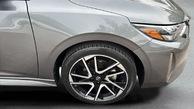 Used 2025  Nissan SR image 34