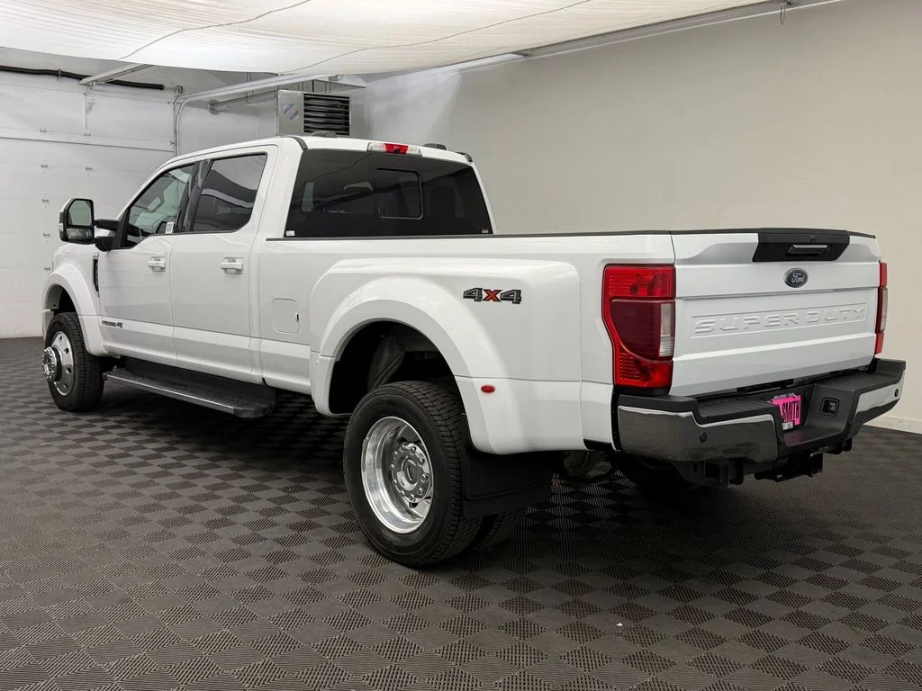 Used 2022 Oxford White Ford LARIAT image 3