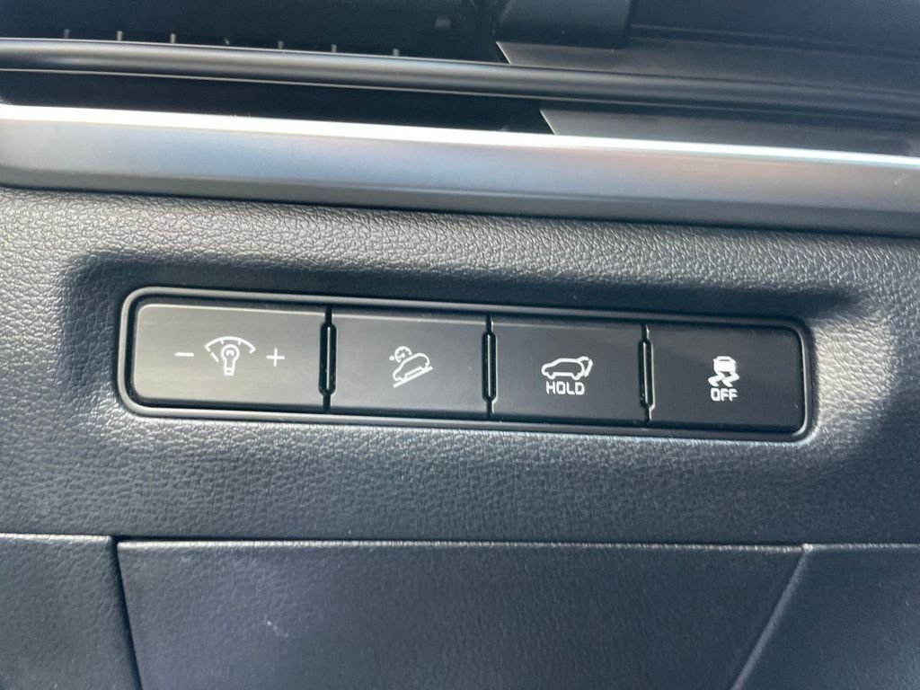Used 2025 Ebony Black Kia S image 10