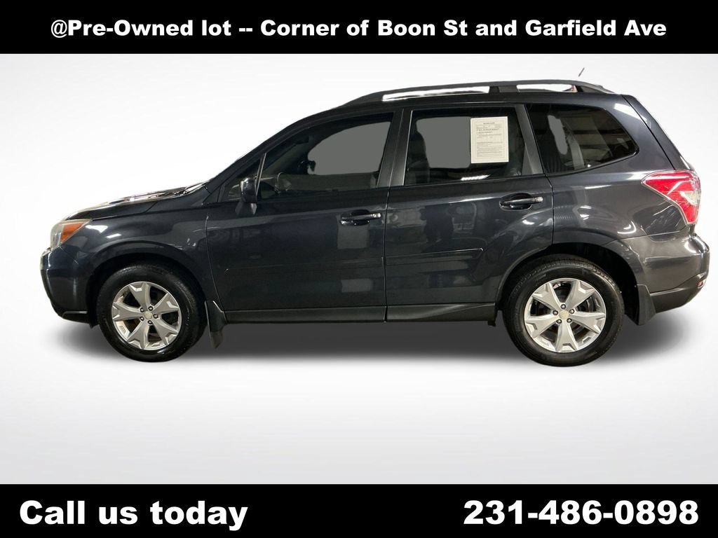 Used 2014 Grey Subaru 2.5i Premium image 2