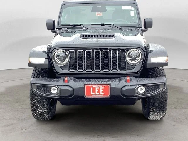 New 2026 Black Clearcoat Jeep 2-DOOR RUBICON image 9