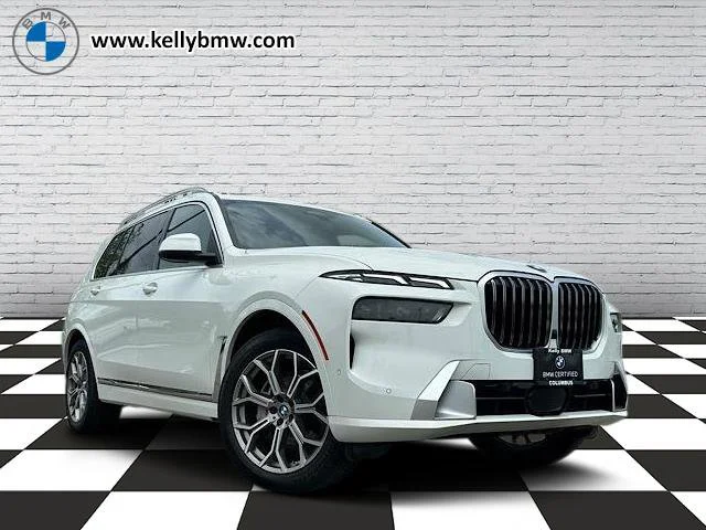 2025 BMW X7 xDrive40i's photo