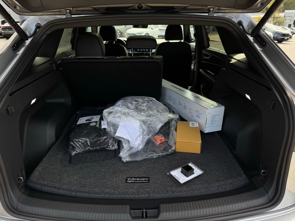 2026 Volkswagen Atlas Cross Sport SEL Premium R-LINE - Photo 12