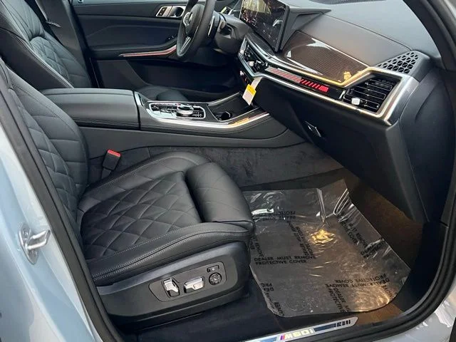 New 2026 Brooklyn Grey Metallic BMW M60i image 29