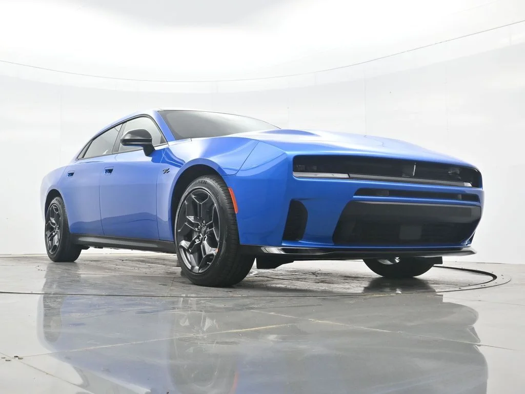 New 2026 Bludicrous Exterior Paint Dodge R/T image 35