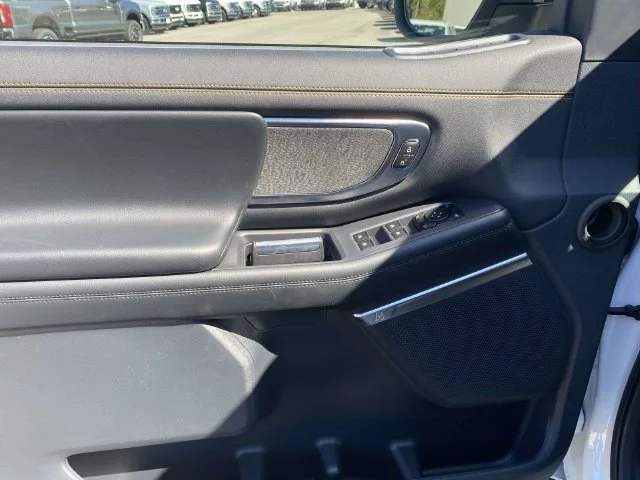 New 2027 White Ford Tremor image 11