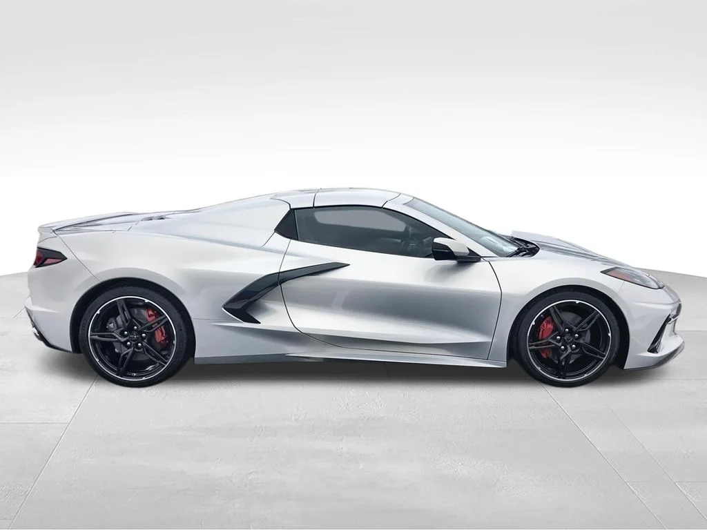 Used 2024 Silver Chevrolet Stingray image 9