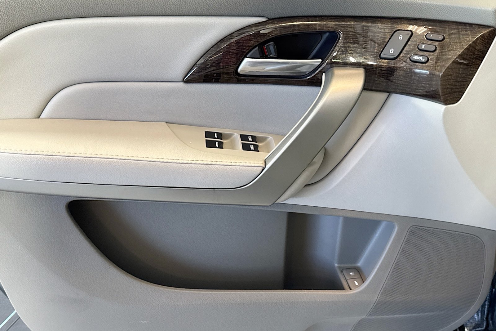 Used 2012 White Acura Tech Pkg image 16